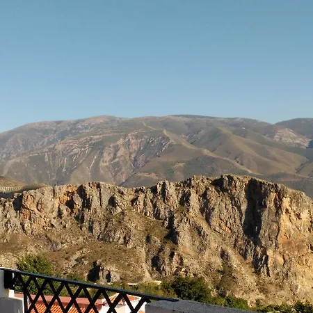 Castillo מלון Lanjarón