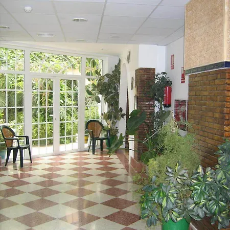 Castillo Hotel 3*