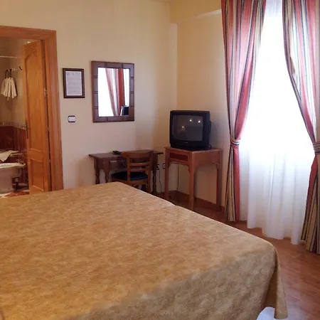 Hotel Castillo 3*