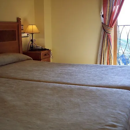 Hotel Castillo 3*