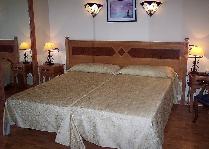 Castillo Hotel 3*